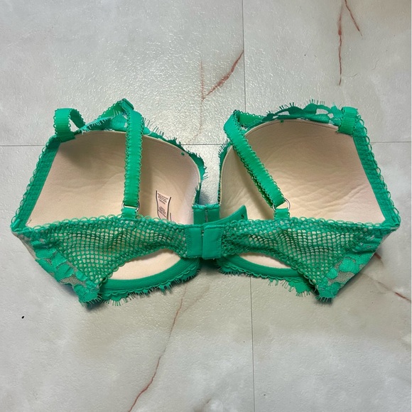 Victoria's Secret Dream Angels Lined Demi Bra Green Floral Lace Size 32DDD - Picture 2 of 3